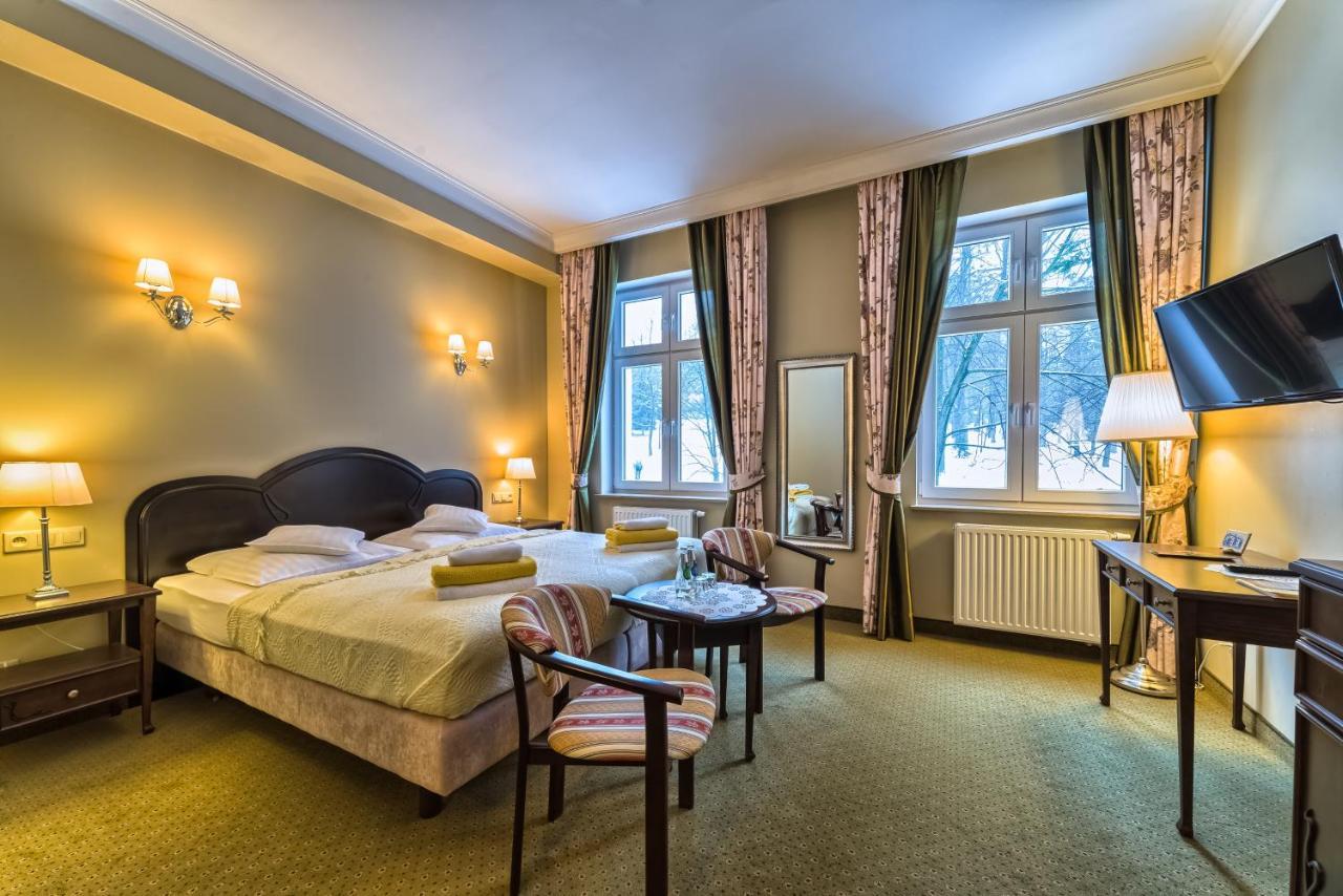 Hotel BERLINER Świeradów-Zdrój Buitenkant foto